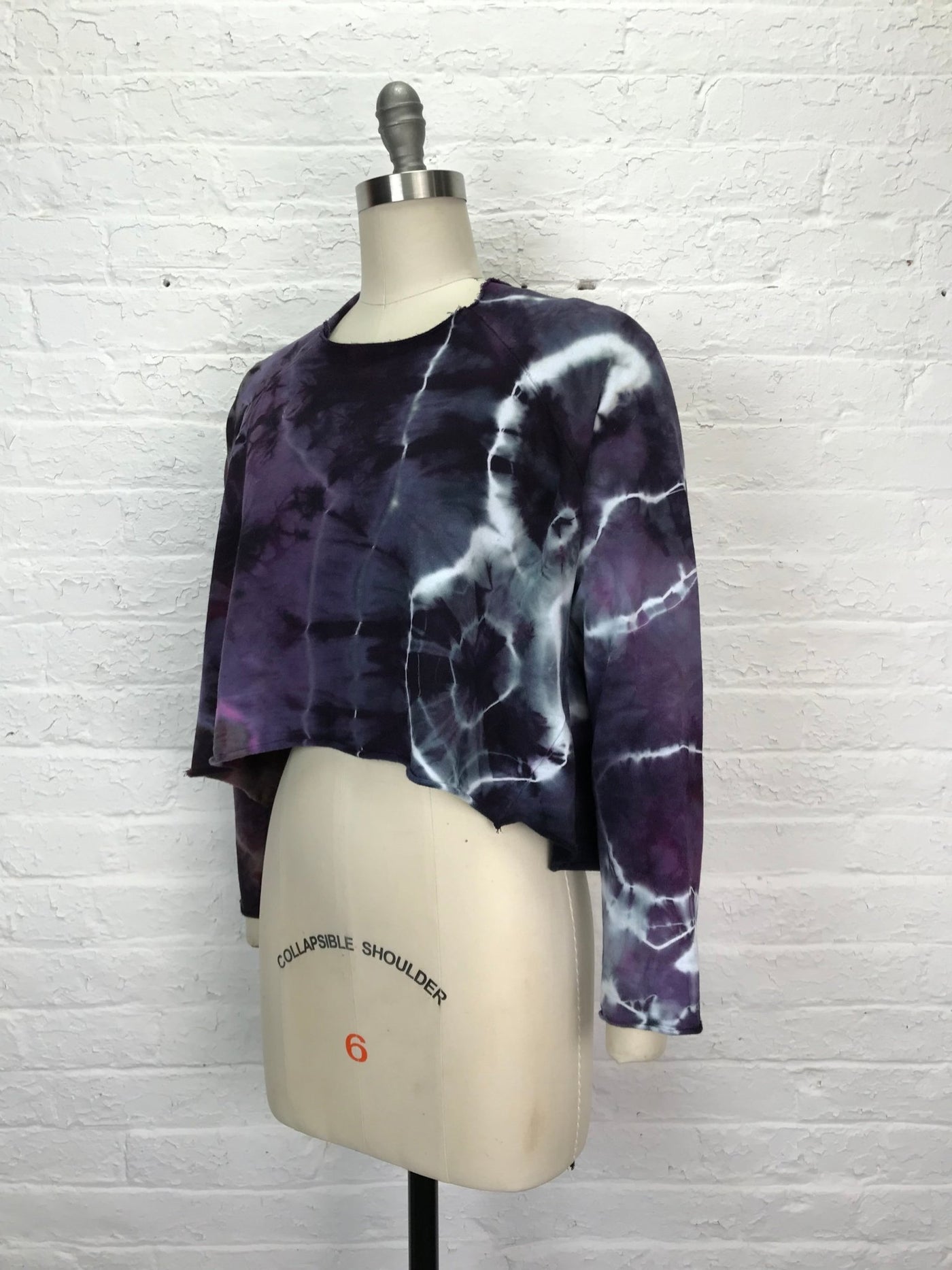 Stretch Fleece Cropped Sweatshirt in Mystical Amethyst - Cloud Candy