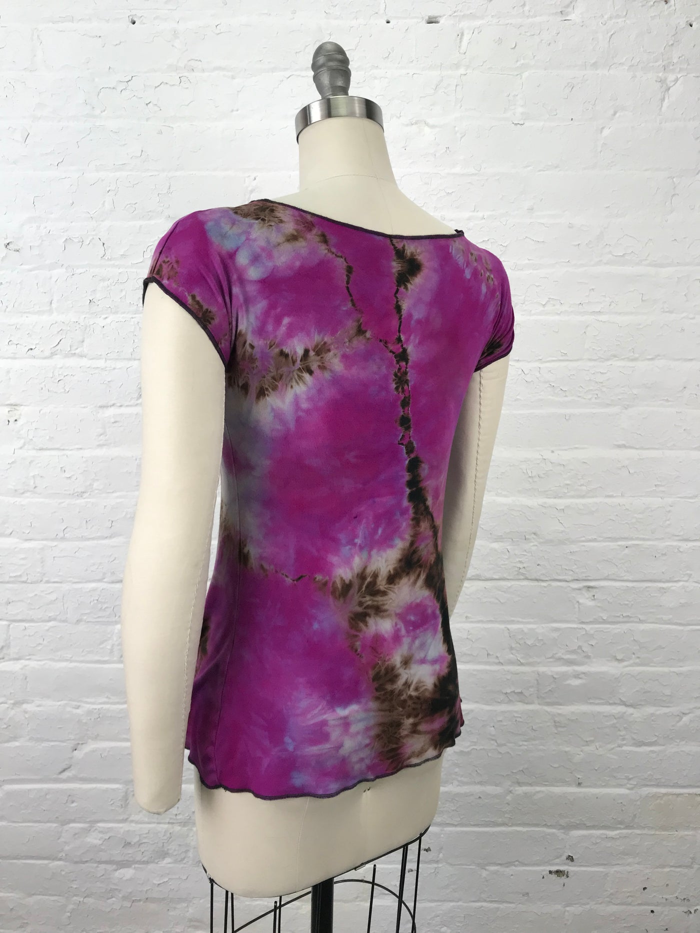 Elegant Shibori Dyed Fitted Candy Top in Lollipop Tangle - back view