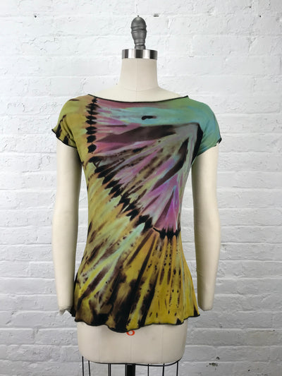 Elegant Shibori Dyed Fitted Candy Top in Spumoni Central - front view