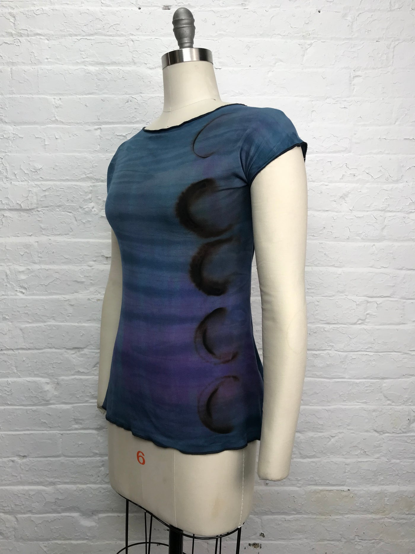 Elegant Shibori Dyed Fitted Candy Top in Blueberry Reflection Eclipse - side view