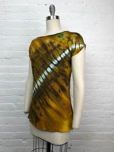 Bold Graphic Shibori Dyed Fitted Candy Top in Dijon Flash - side view