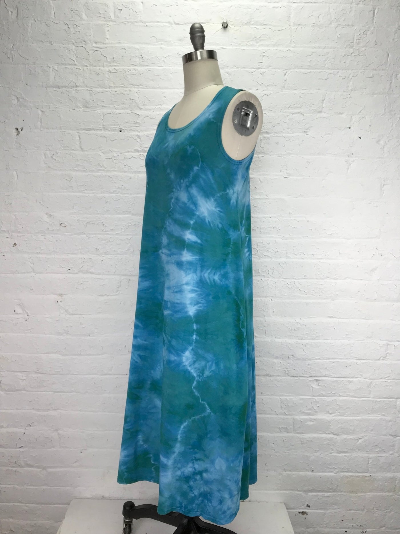 Eileen Midi Tank Dress in Maldives Tangle - Cloud Candy